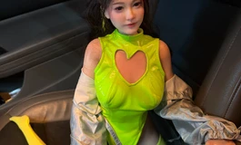 【米诺娃】坐副驾的西西