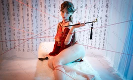 一纸红笺，半卷清欢