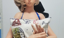 霜降喜欢摆可爱小动作