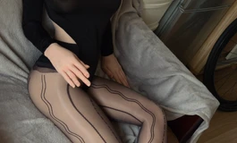 腿控猎手梦英，捕获你的心~ 评论【祝福】即可