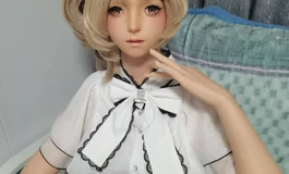 黑白之间，是少女的心事