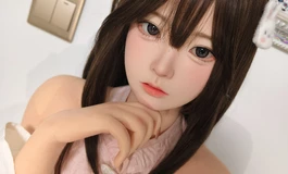 小梅是否也会有什么烦心事？