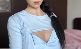 阿加鲁168佳贤  人妻掩不住的丰满