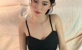 很少发的梦菲，这次是怎么来到这里的呢