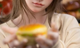 萤火日记 | 151cm全硅胶：小胸·肉腿·蜜桃臀，娇小身材里的“反差萌”天花板