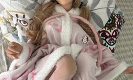 我家小美女真可爱~