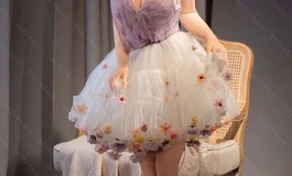 花会凋谢，花中影却不散