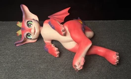 开箱小火龙，尾巴肉肉的手感很不错