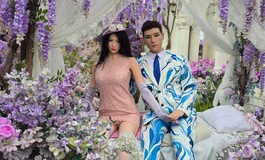 娃娃情侣首次外拍《莫奈花园的约定》