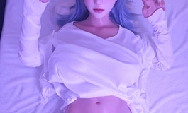 氛围灯也还挺有意思的😝