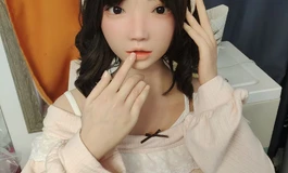 诶？是新来的小猫