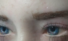 娃娃眼睛安装过程