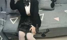 买了一年的 可儿宝宝 一直很喜欢  第一次发帖 发几张自己喜欢的图