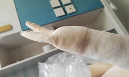 布艺骨架娃娃的手部造型优化