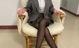 青雉的制服诱惑