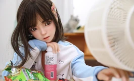 网瘾少女的诱惑……邀请你一起加入战斗。