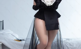 肉感俘获，娇嗔入耳，让每个夜晚都能“日出，无限快乐”