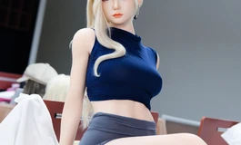 被性感又时髦的女上司硬控一整晚