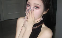 各位大佬看看这是哪个品牌的娃娃？