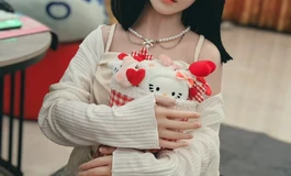 再次切掉了娃娃的胸，于是乎。。。变成可爱的！